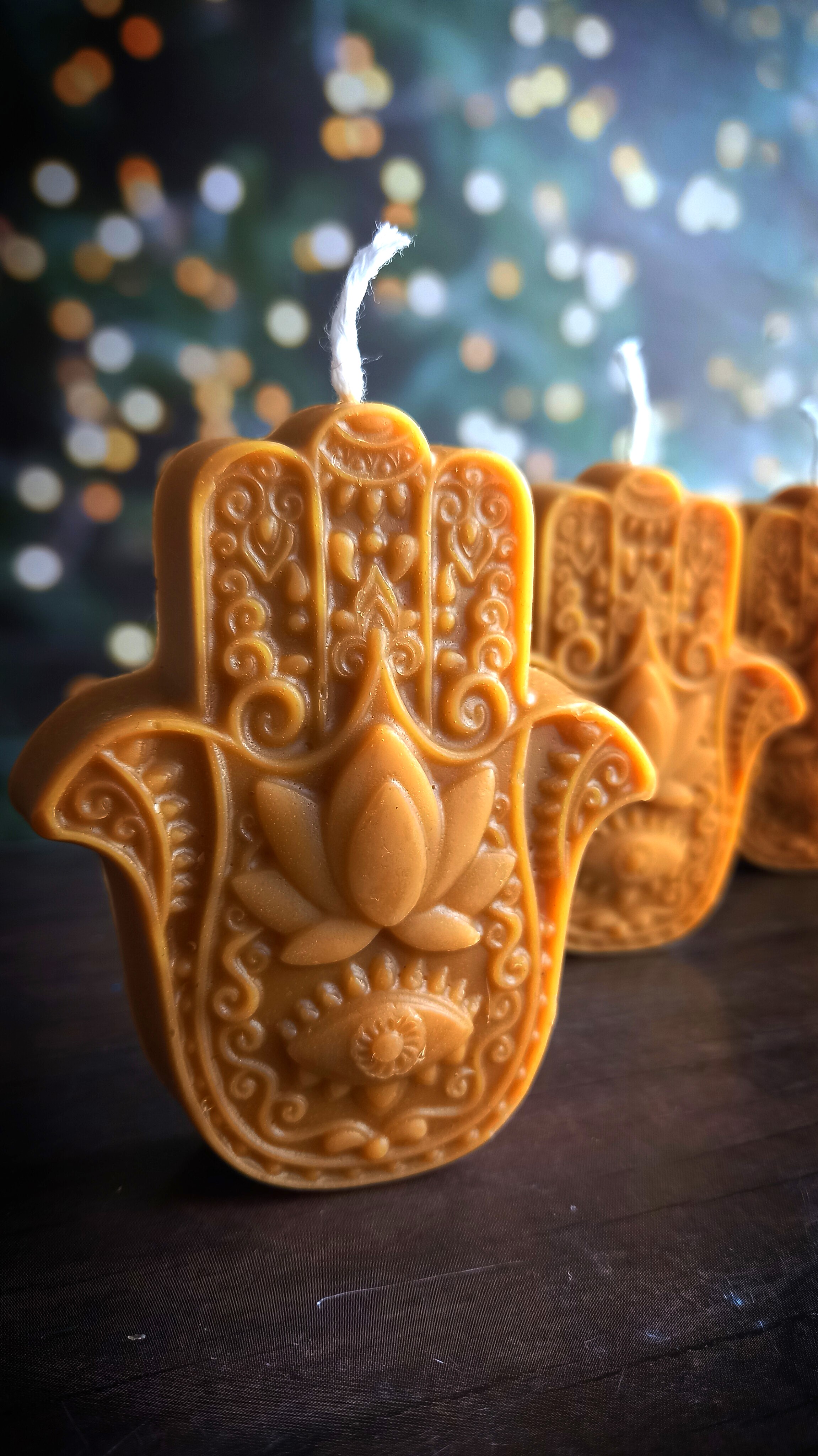 Balmumu Mum ( 1 Adet )  Bereket Eli Hamse Doğal Petek Bal Mumu Mum Beeswax Candle