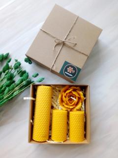 Doğal Petek Balmumu Mum Sarma Boy 14-7 Cm Çap 4,5 Ve Dökme Açmış Gül Seti Bal Mumu Beeswax Candle